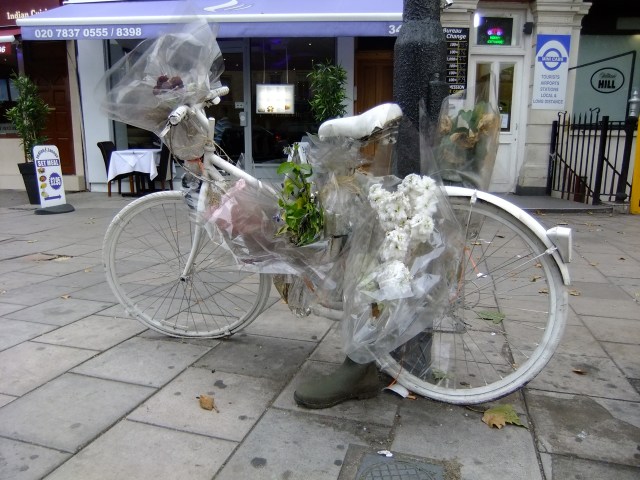 Deep Lee's ghost bike